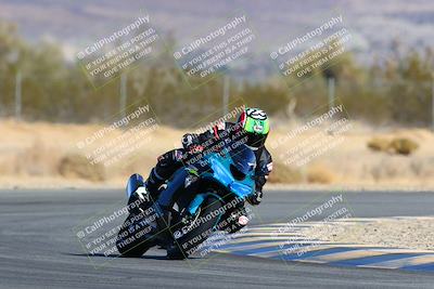 media/Jan-09-2022-SoCal Trackdays (Sun) [[2b1fec8404]]/Turn 6 (1035am)/